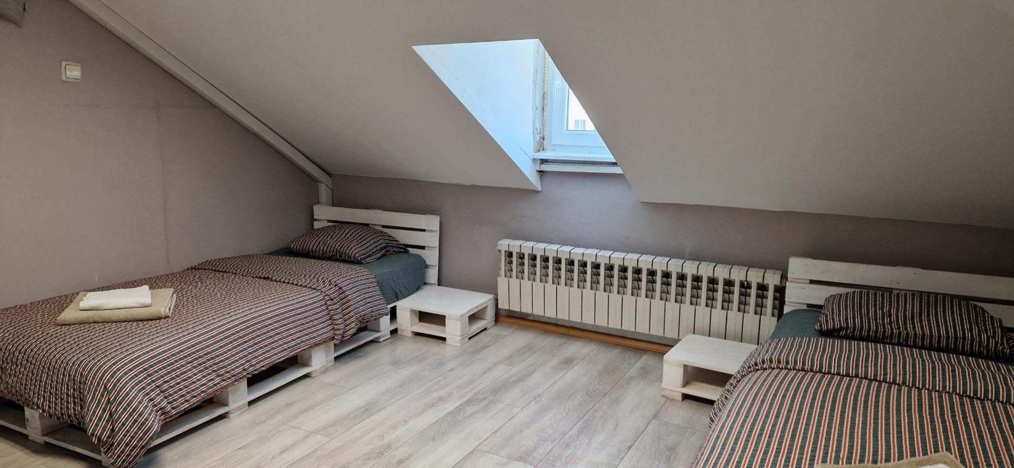 Lambo'S Corner Varna - Guest Rooms Buitenkant foto