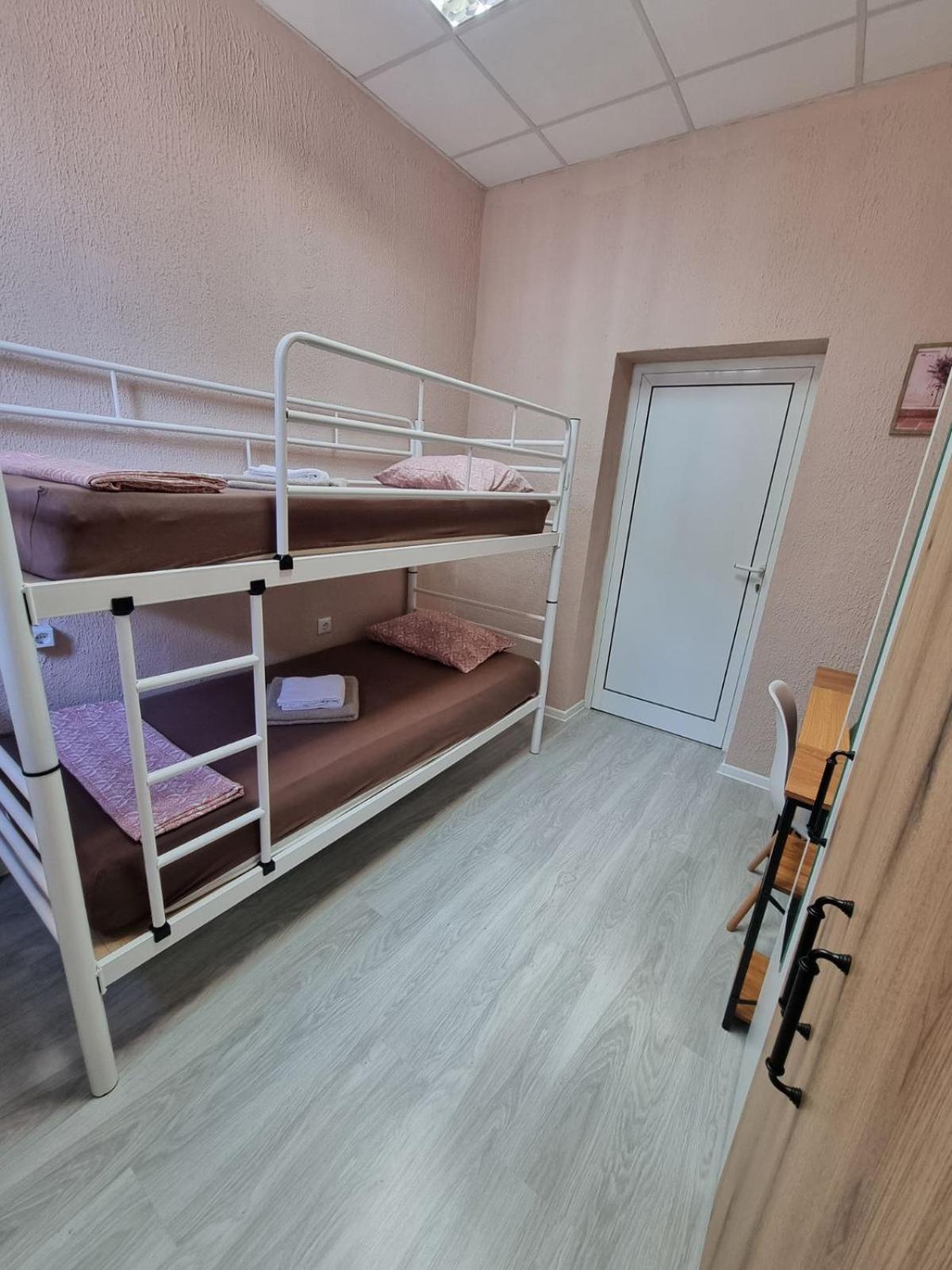 Lambo'S Corner Varna - Guest Rooms Buitenkant foto